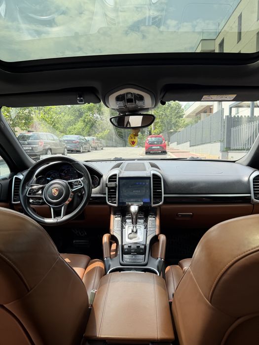 PORSCHE Cayenne 2016 — imagine 4