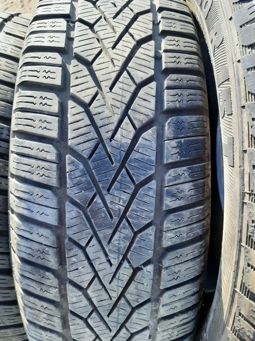 Продам шины 185/60/15 семпирит