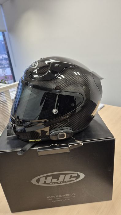 Casca HJC Rpha 12 carbon