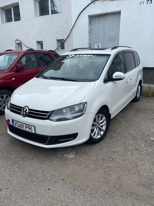 Vând Sharan motor 2.0.     7 locuri