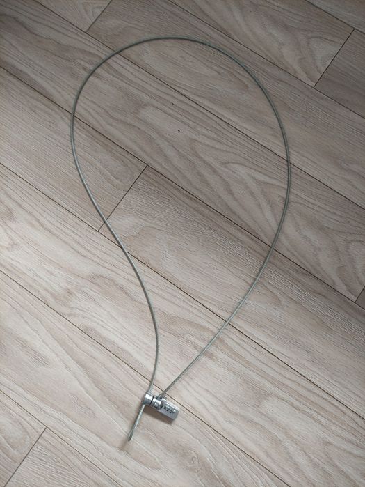 Заключващ кабел за лаптоп HAMA