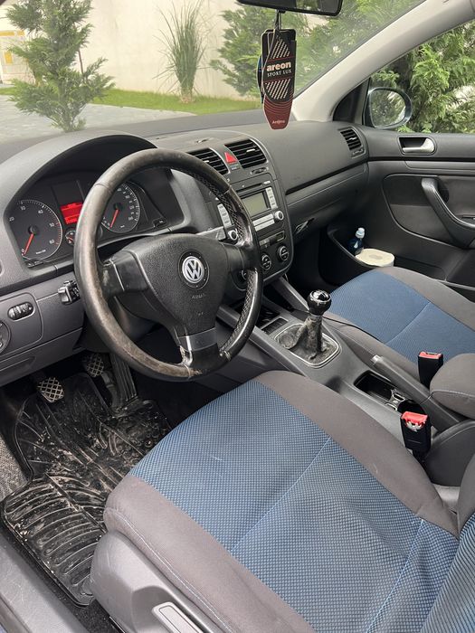 Vand Volkswagen Golf 5 – 2008 – 212.000 km reali – 1.9 TDI BXE