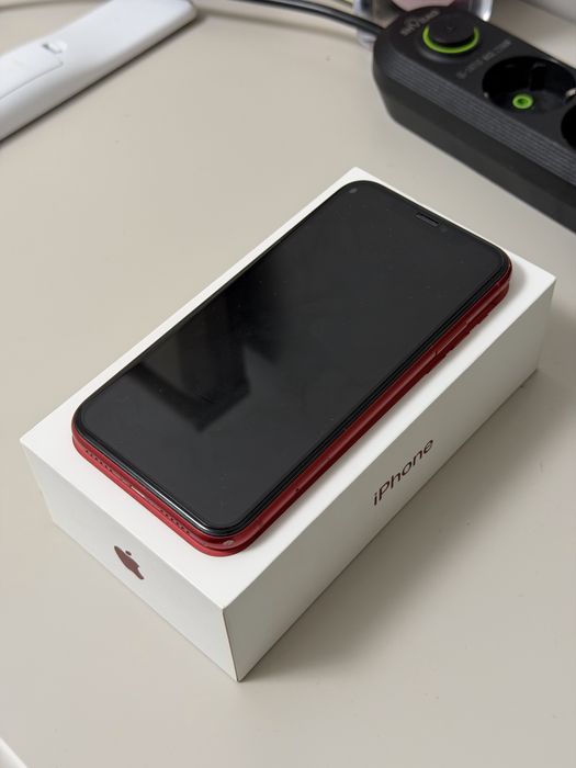 Iphone 11/128gb apple watch 5/44 продается