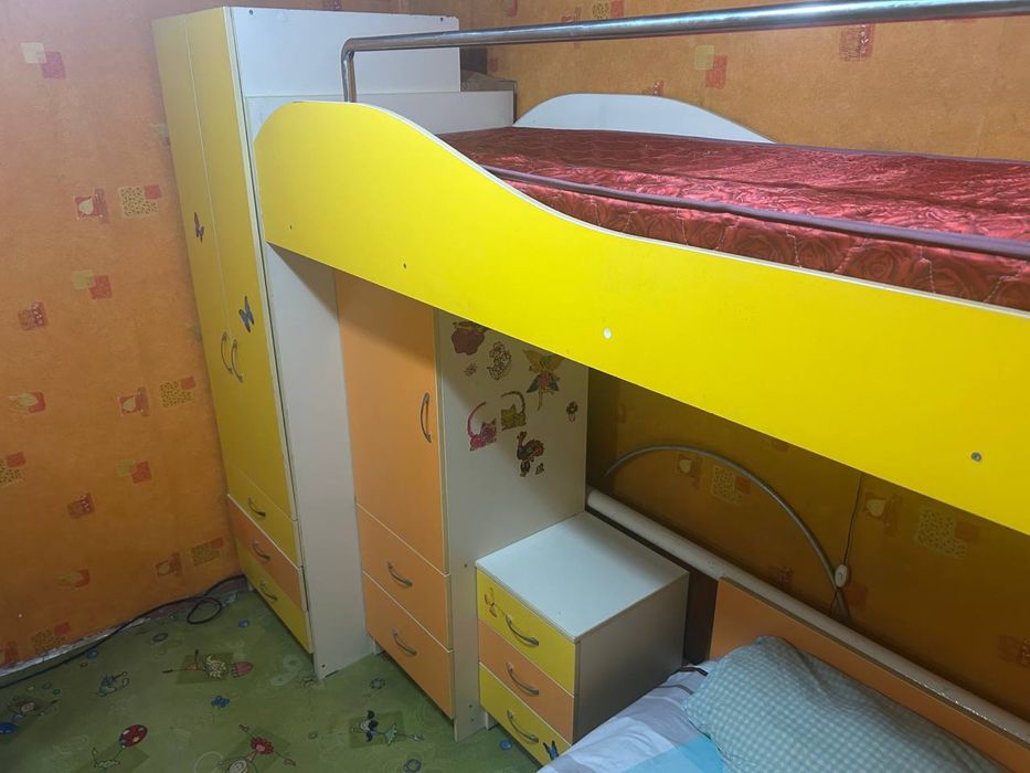 Двухспальный уголок со шкафами детский