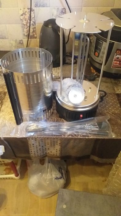 Злектрошашлычница