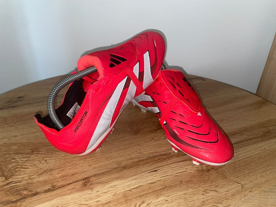 Ghete fotbal crampoane ADIDAS predator nr 40,5