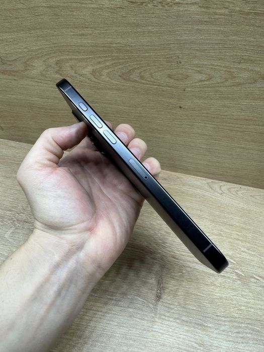 iPhone 16 PRO MAX 512Gb Black titaniun