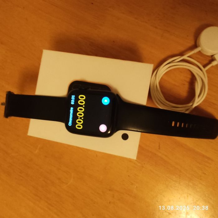 Продам Apple Watch