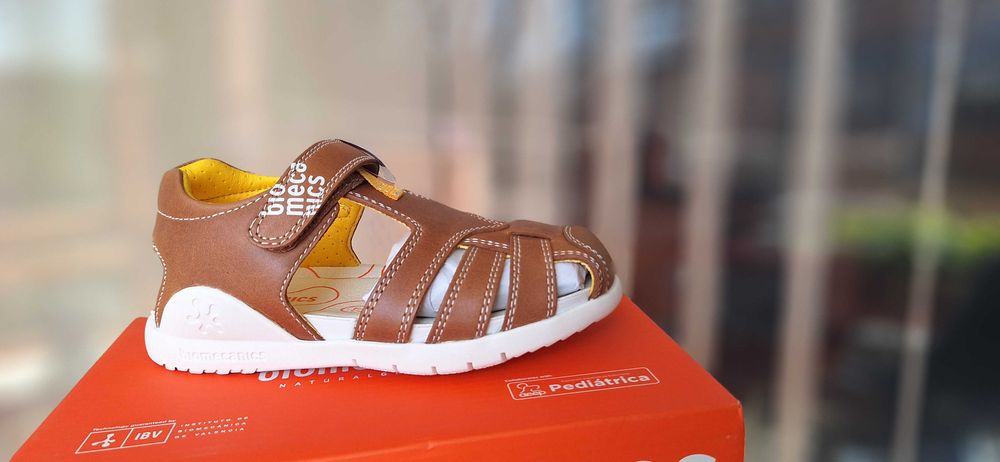 Нови сандали на Biomecanics, Geox, Camper, Superfit - н.27