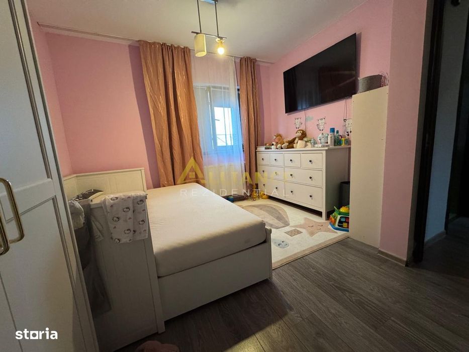 [S.Oltenitei] Vila cu 5 camere - 3 bai | Partial Mobilata