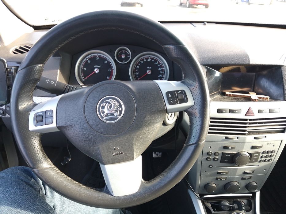 Opel Astra h 1,7