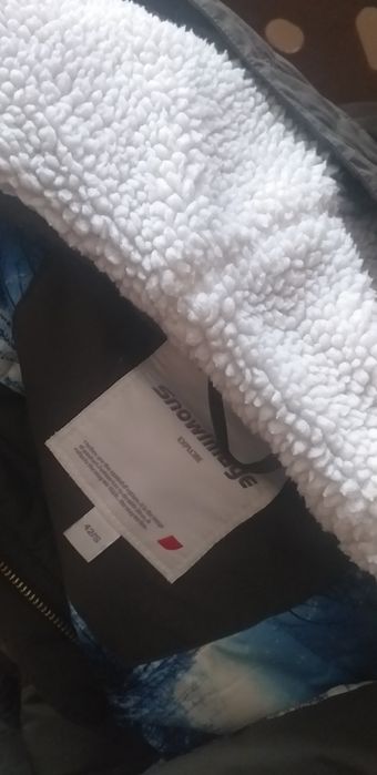 парка женская. зимняя куртка женская 42-44 Sразмер