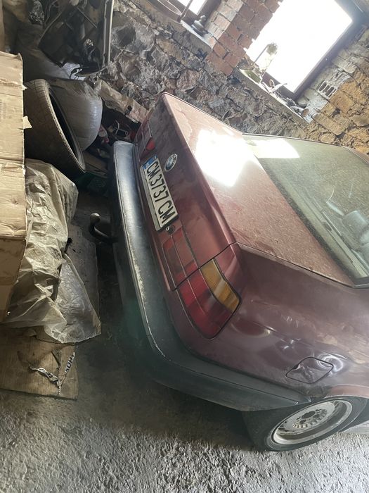 Продавам много части за bmw e34