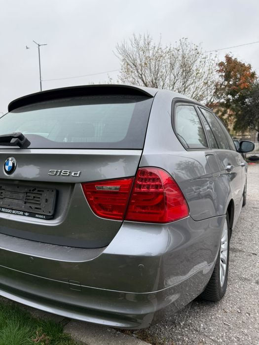 BMW 318d Touring – 2.0