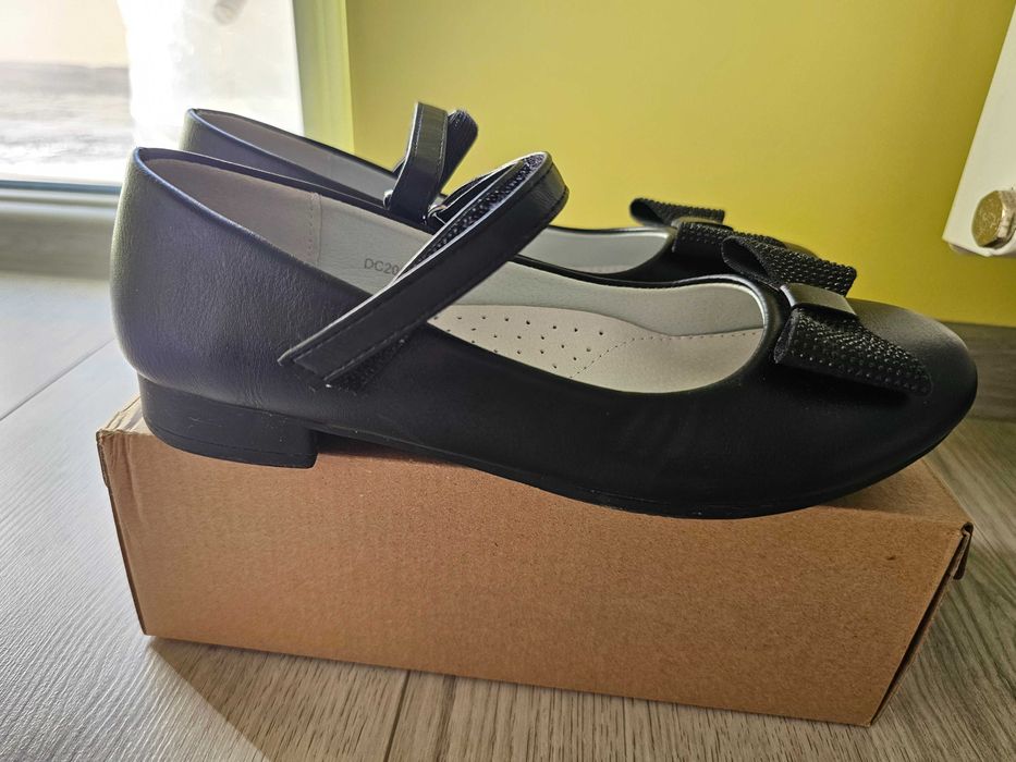 Обувки,маратонки  34 - 35 - 37 номер за момиче