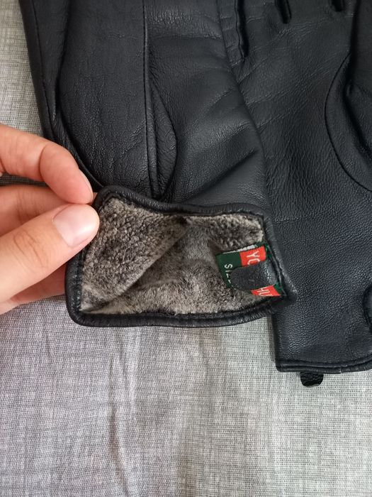 Женские кожаные перчатки