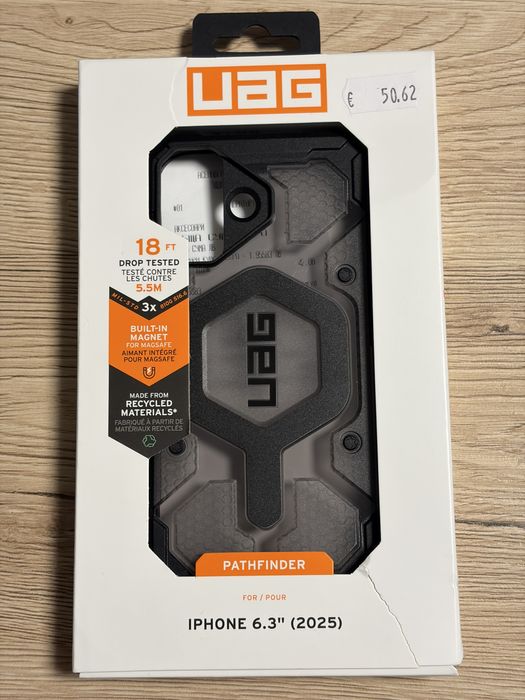 Кейс UAG за Iphone 17