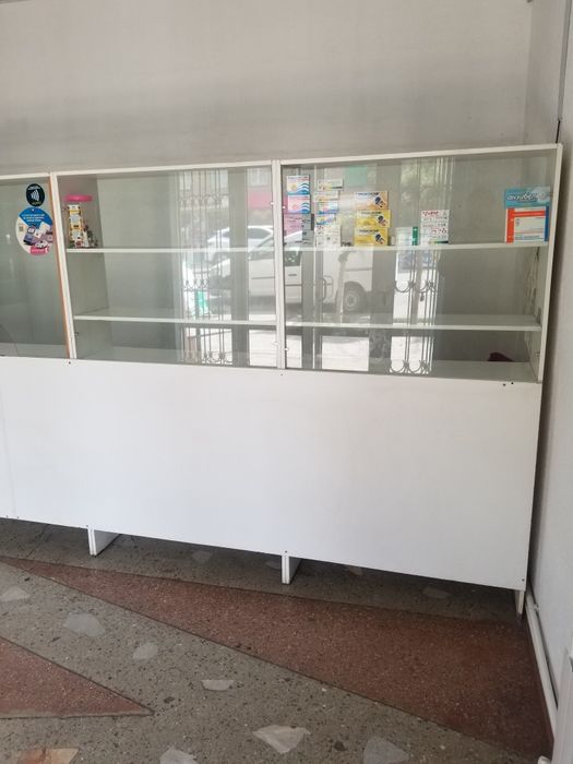 мебел для аптек и магазин