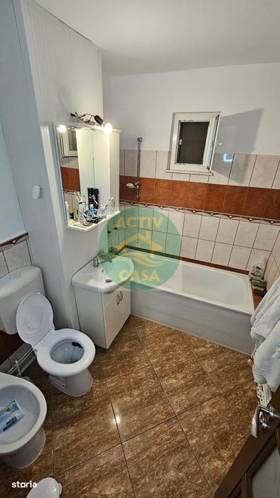 Apartament 2 camere, zona Piata Mare