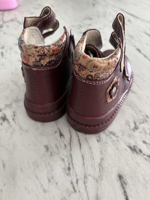 Papuci Salus ortopedici