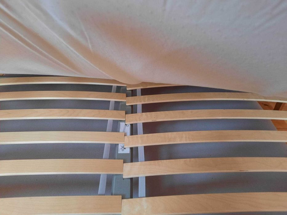 Легло с матрак и подматрачна рамка