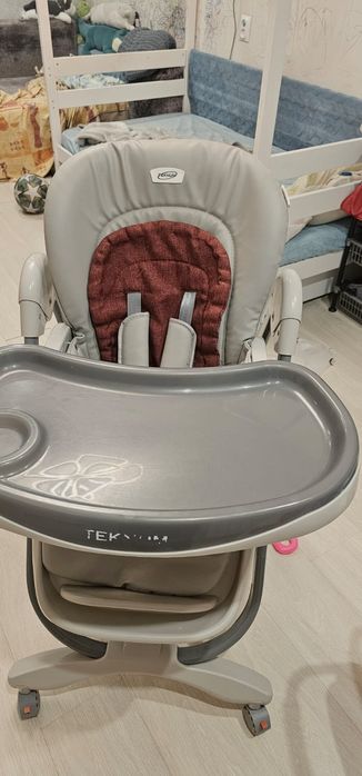 СРОЧНО!!! Продается детский стульчик от 4 мес до 4 лет!