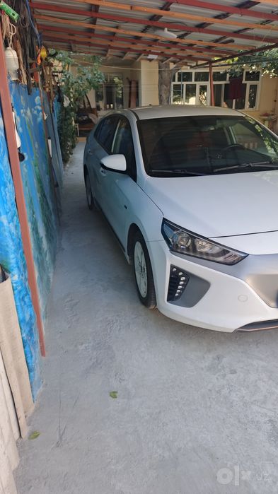 Продам электроавтомобиль Hyundai ioniq