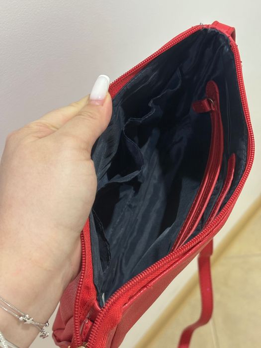 Оригинална дамска чанта Tommy Hilfiger – отлично състояние