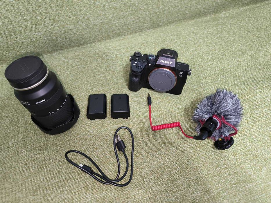 Sony A7III + объектив TAMRON 28-200 + ПУШКА микрафон