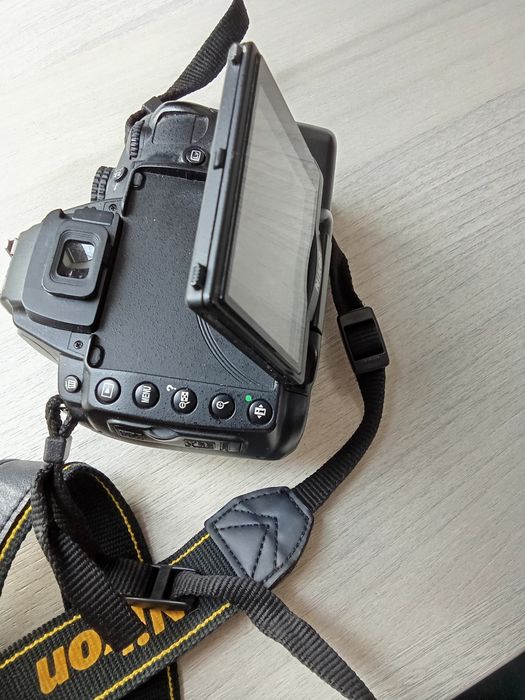 Camera digitala foto, Aparat foto