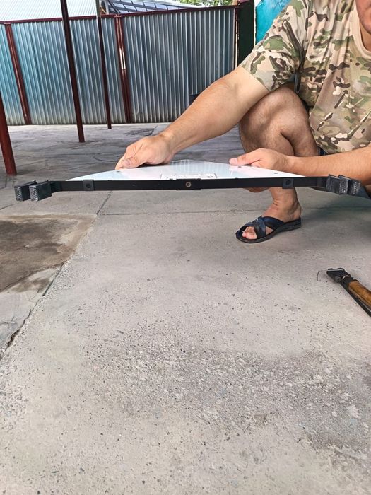 Продам аварийный знак остановки