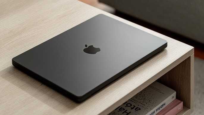 Macbook pro M4 max 128 gb 8TB