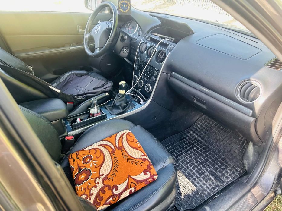 Mazda 6 an 2007 disel litri