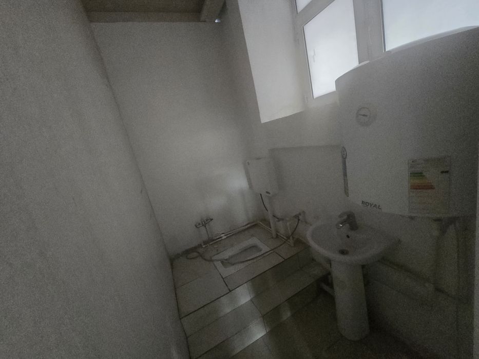 Сдается в аренду помещение внутри рынка Буз Базар