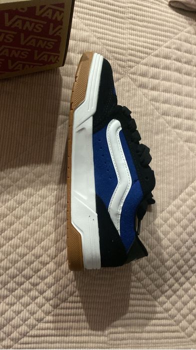 Новые кроссовки vans