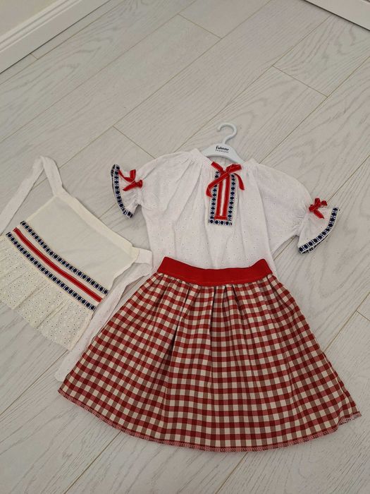 Костюм молдавский для девочки