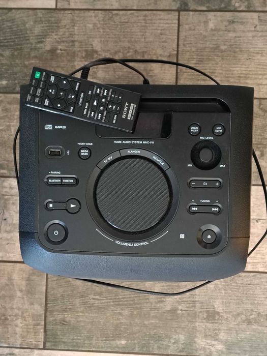 Vand Boxa Sony MHC-V11