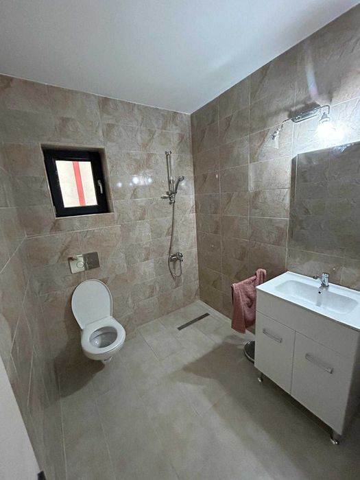 Casa si teren in zona de munte, Unguriu, Buzau