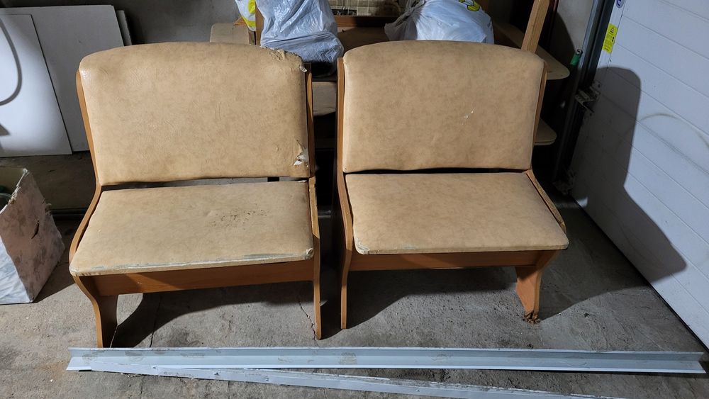 Отдам даром сиденья