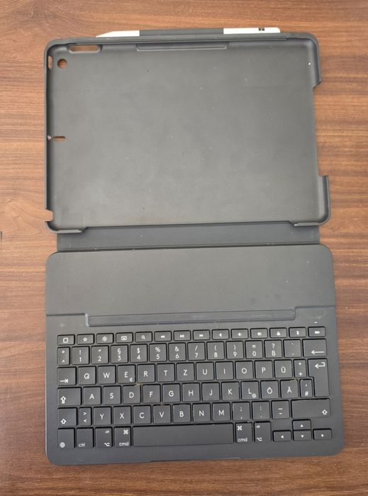 IPad 9 (Gen) 64GB + клаветура