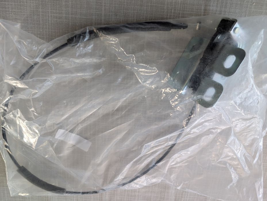 Жило механизъм за багажник ляво Renault Koleos Рено Колеос ново