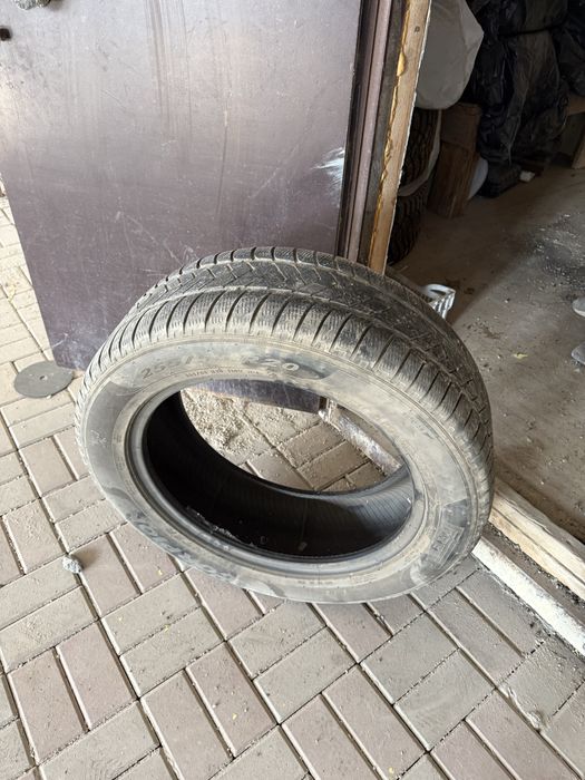 Продам шины R20 255/55