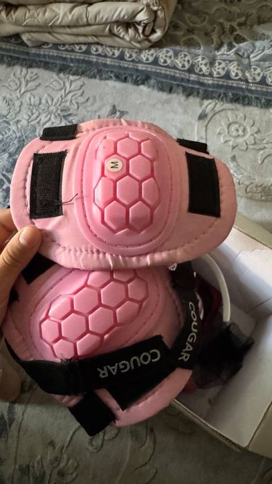 детские ролики черно красного цвета