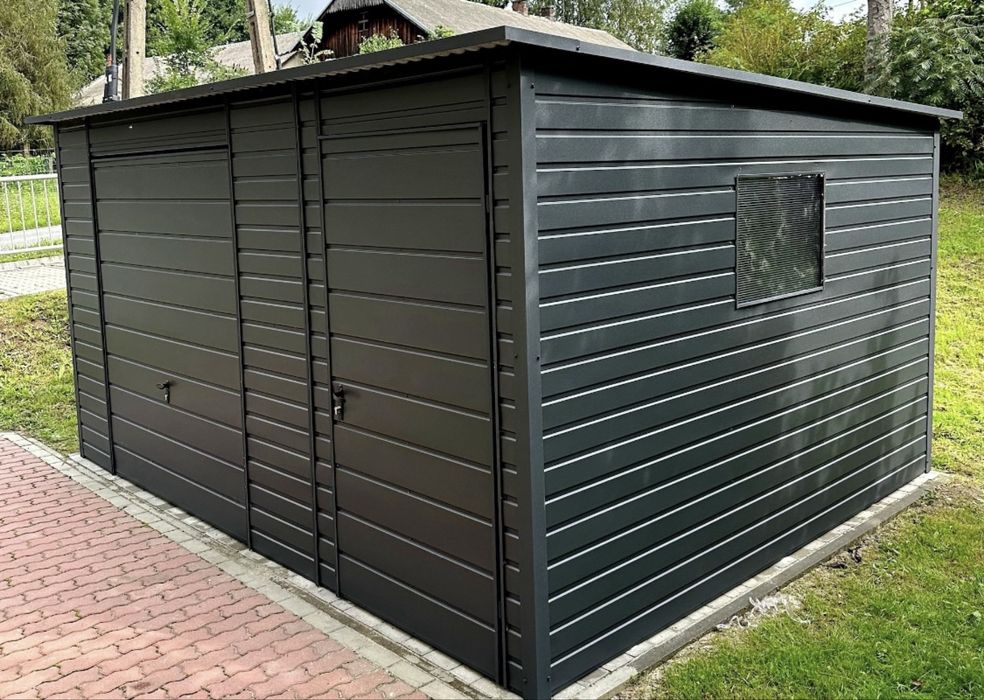 Vand casute de gradina