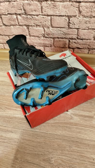 Сороконожки, бутцы