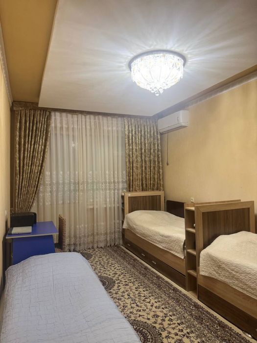 Продается квартира 2 х комнотная 1 этаж срочно Торг уместен