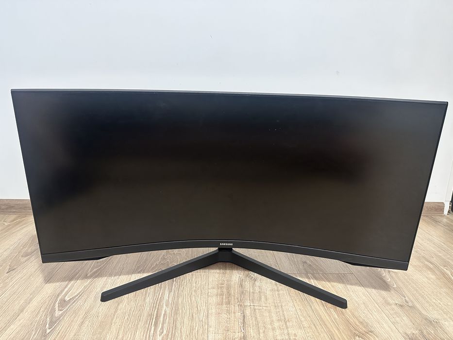 Monitor Curb Samsung Odissey G5 - 34 inch impecabil