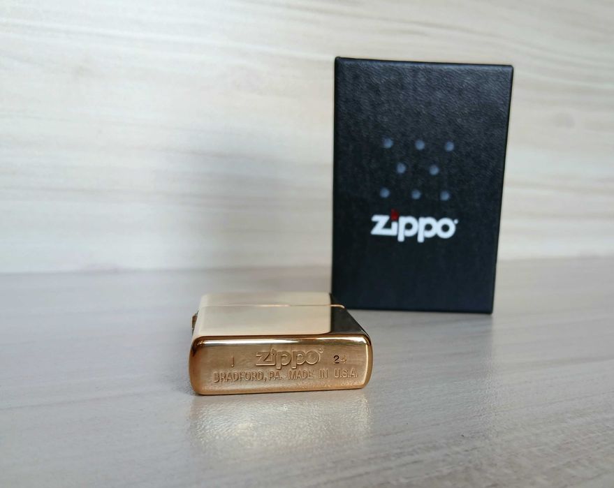 Запалка Zippo - нова