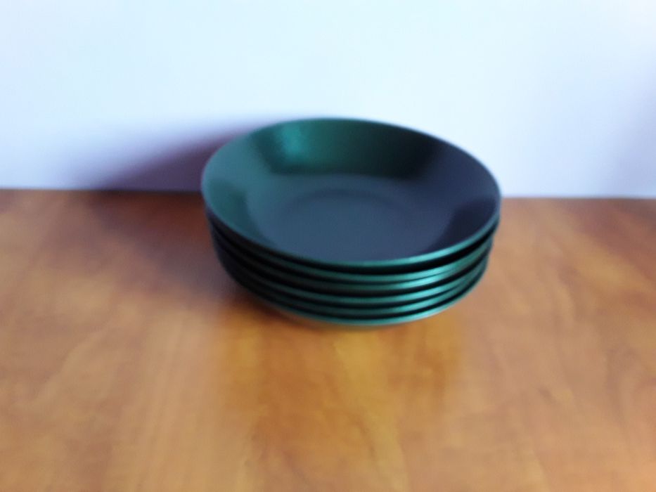 Vând Set 6 Farfurii Adînci Noi