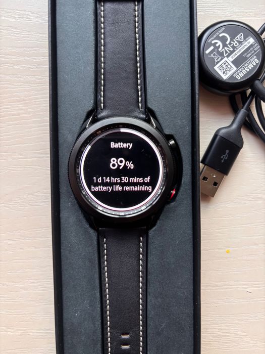 Samsung Galaxy Watch 3 (НОВЫЕ YANGI)